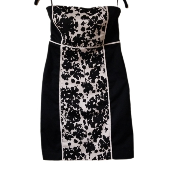 New York & Co. Strapless Black and white Floral Mini Dress Size 4 - Picture 1 of 6